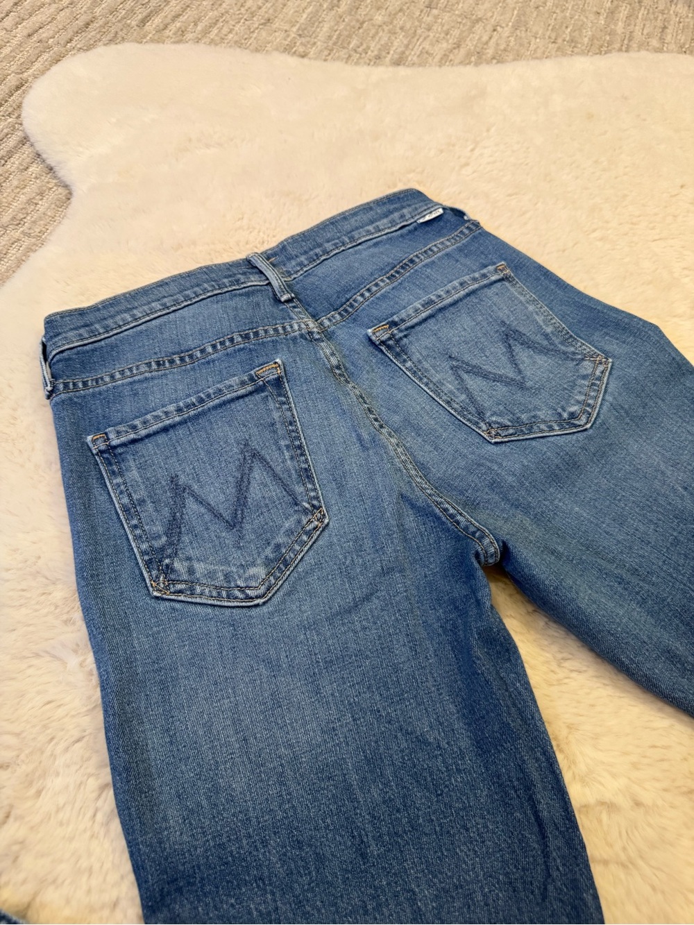 MOTHER Straight Leg Jeans - the mid rise Dazzler ankle fray - Picture 8 of 11